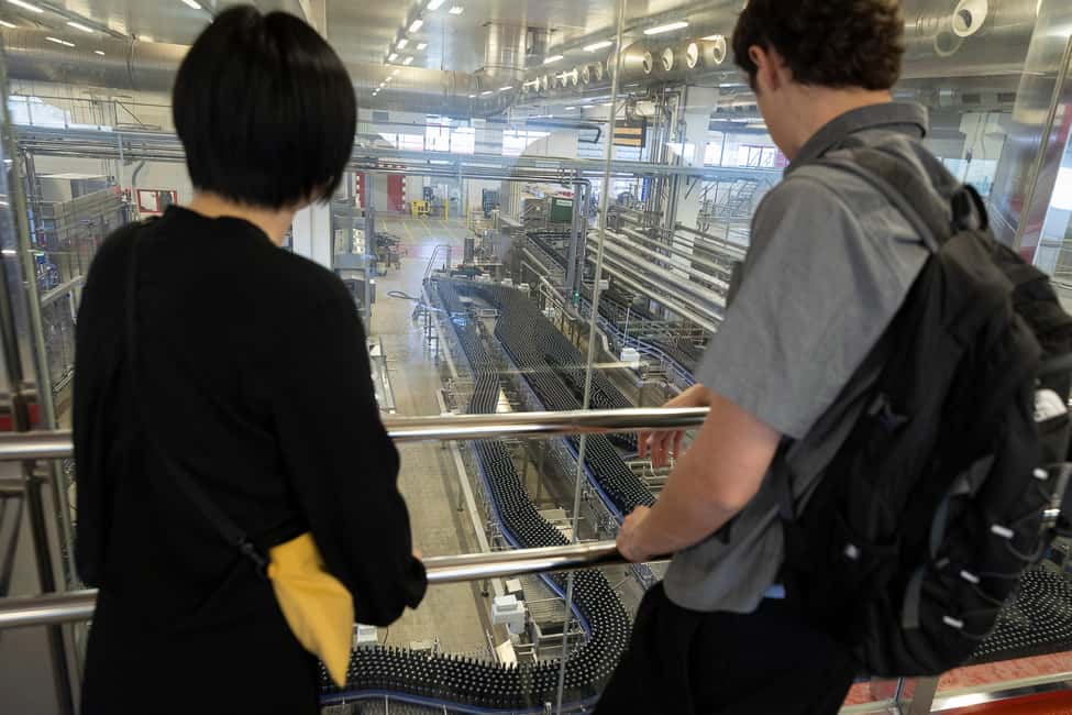Barcelona: Estrella Damm Brewery Guided Tour with Tasting - Inside the Estrella Damm brewery in El Prat