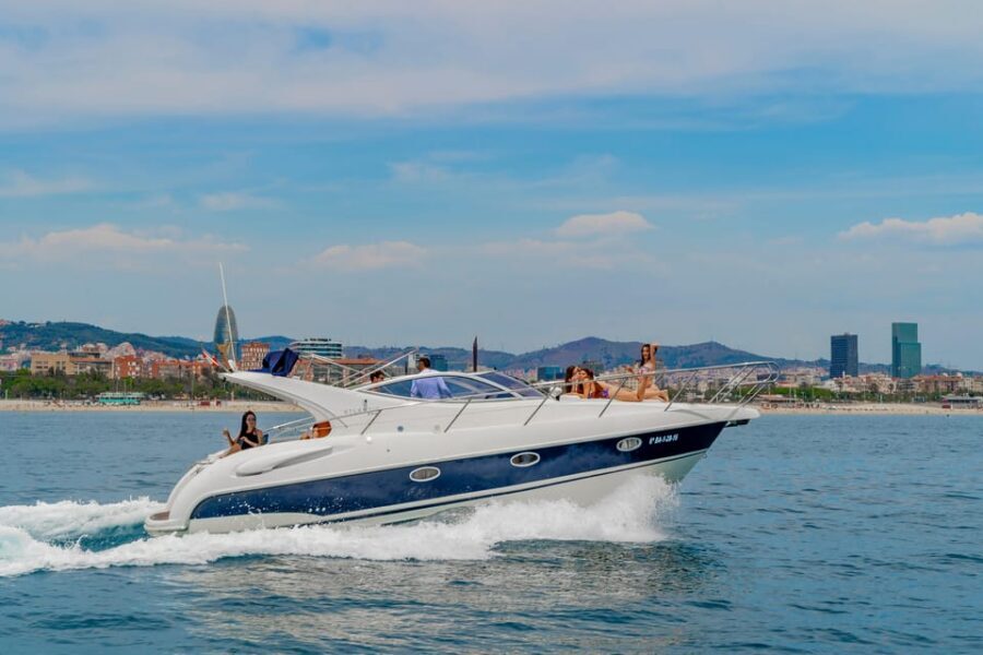 Barcelona: Exclusive Yatch tour with Drinks and Snacks - Skipper and guide experience: Alberto and Ferran as examples