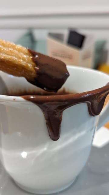 Barcelona: Experience the Best Churros with Hot Chocolate - Key highlights you’ll care about