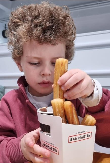 Barcelona: Experience the Best Churros with Hot Chocolate - Cinnamon, anise, vanilla: the “spice tour” portion