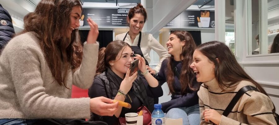 Barcelona: Experience the Best Churros with Hot Chocolate - Price and value: what $10 buys in Barcelona
