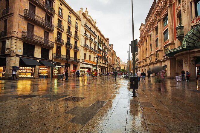 Barcelona: Explore El Born’s Hidden Corners with a Local Host - Key takeaways before you go