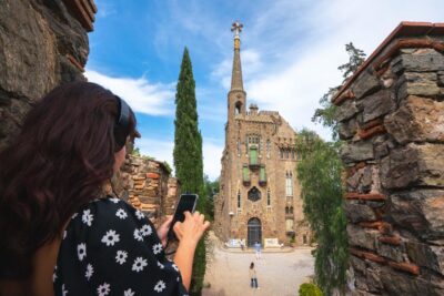 Barcelona: Exploring Gaudí's Hidden Gem, Bellesguard Tower - The 1-hour flow: from main entrance to terrace viewpoints