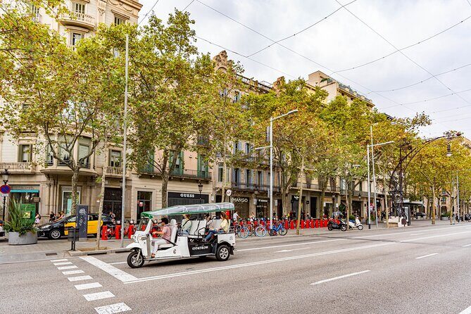 Barcelona Express Tour in a Private Eco Tuk Tuk - Sagrada Familia from the outside: your cue for a future ticket