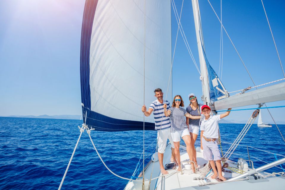 Barcelona: Family Sailing Tour - Key things I’d watch for