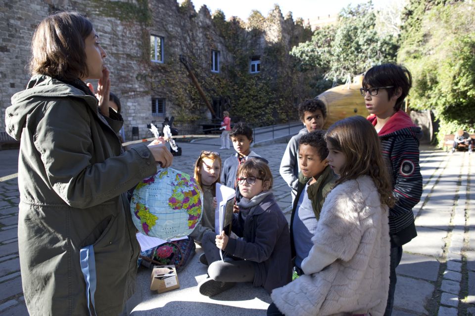 Barcelona: Family Tour in the Footsteps of Columbus - Age rules and who can join: plan this like a family activity