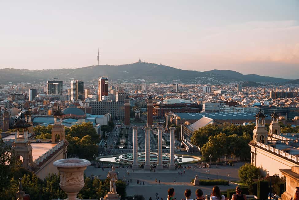 Barcelona from the heights to the sea: Montjuïc, Cable Car, and Beach - What to bring and how to prepare