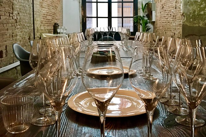Barcelona Fun Wine Tasting with a Sommelier - Should You Book This Barcelona Wine Tasting?
