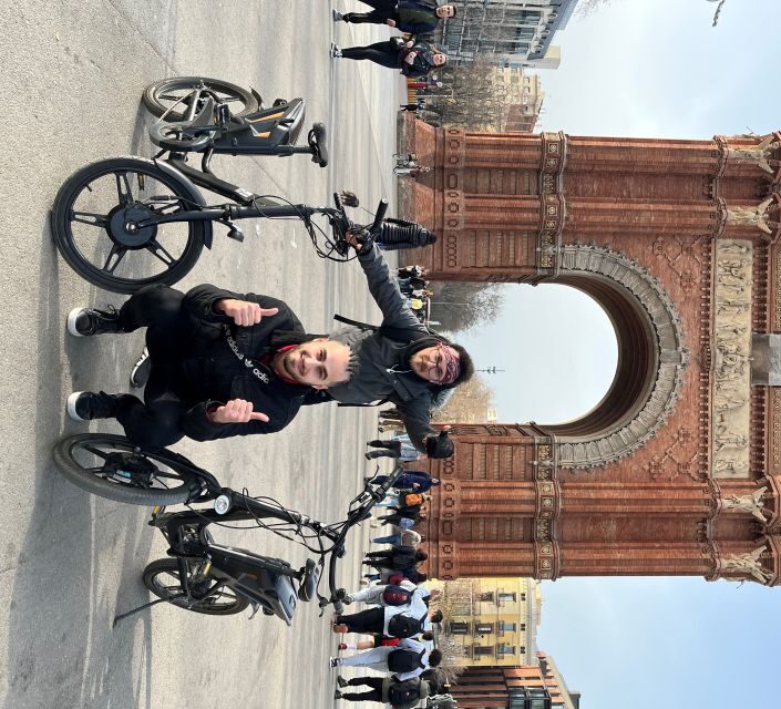Barcelona: Gaudi Guided E-Bike Tour - Park Güell: a bike-friendly way to see Barcelona’s most popular park