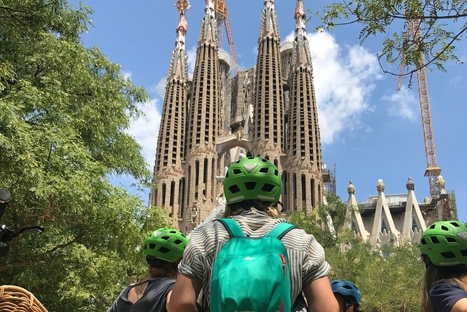 Barcelona Gaudi Guided Small Group E Bike Tour - From Arc de Triomf to Parc de la Ciutadella: A Friendly Warm-Up Stretch