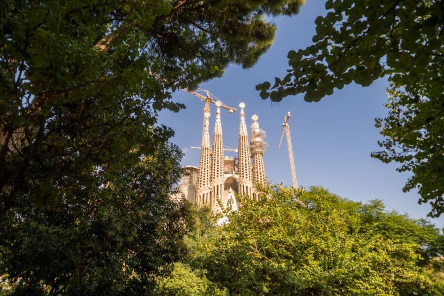 barcelona: Gaudi Highlights eBike tour - How the Guides Actually Change Your Experience