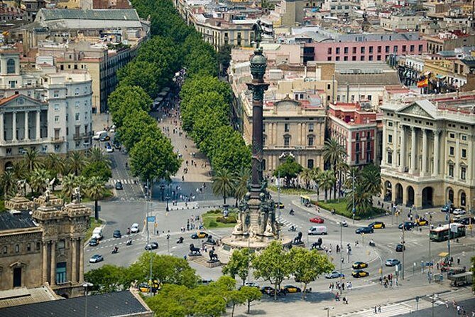 Barcelona Gaudi Tour: Sagrada Familia, Casa Batllo & Casa Mila - A smooth, private circuit through Barcelona’s Gaudí icons