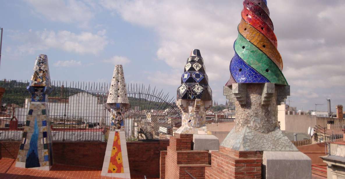 Barcelona: German City Tour from Gaudí's Perspective - Colònia Güell, the crypt, and the long road to Sagrada Família