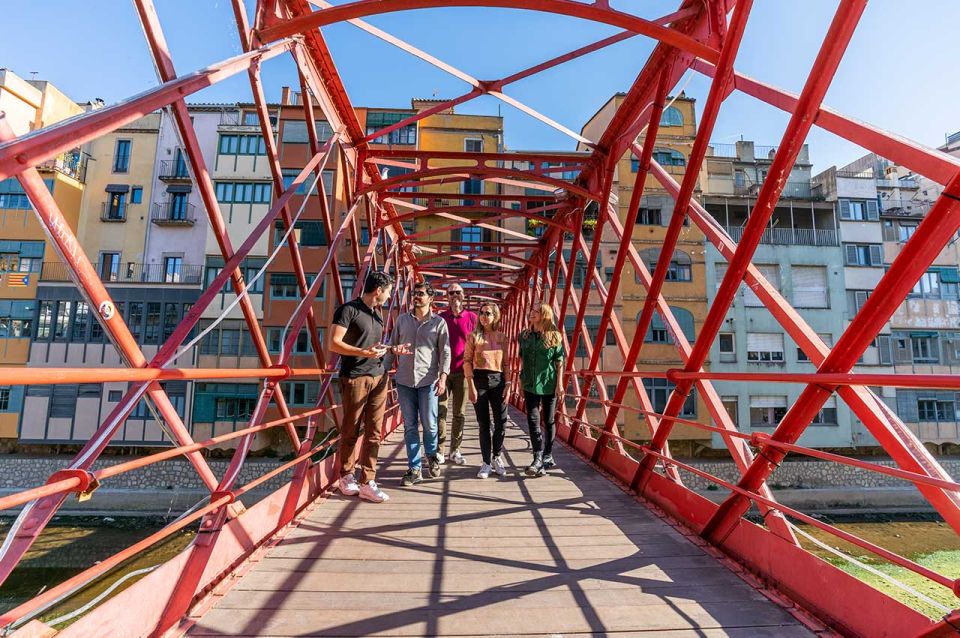 Barcelona: Girona Private Guided Tour by High-Speed Train - El Call: walking the Jewish quarter with context