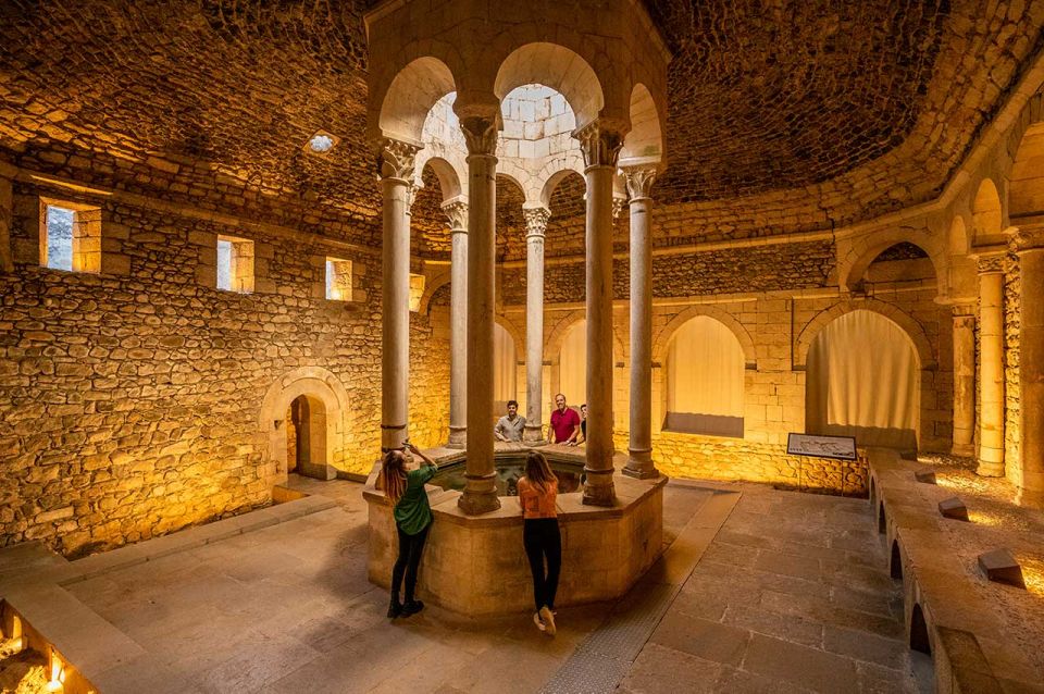Barcelona: Girona Private Guided Tour by High-Speed Train - Girona Cathedral and climbing toward the best views