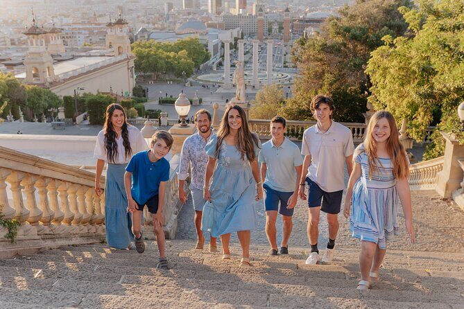 Barcelona: Glamour Wow Dress Photoshoot in Spectacular locations - Choosing your spot: Plaça de Catalunya versus Gothic Quarter versus the coast