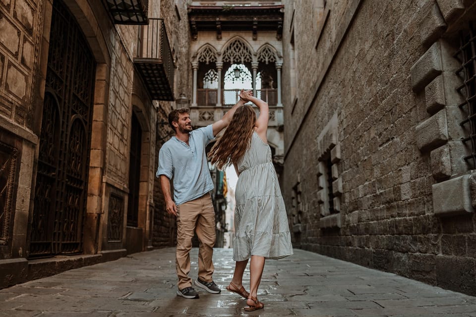 Barcelona: Gothic Quarter Cinematic Photoshoot and Guide - A 30-Minute Gothic Quarter Shoot That Doesn’t Feel Like Chasing Time