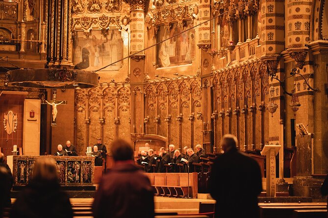 Barcelona : Gothic, Tapas, Churros & Vermouth - Montserrat upgrade: 1,000-year-old monastery and possible choir performances