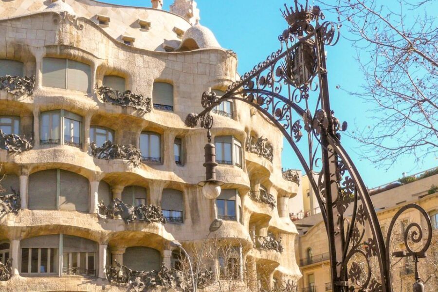Barcelona: Half Day Tour on Sidecar Motorcycle - Montjuïc Viewpoints and the Olympic-to-Sea Route