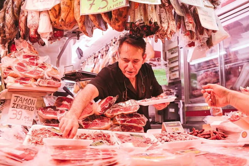 Barcelona: Hidden Markets, Tapas & Paella Food Tour - Guides Matter: Alex, Arianna, and Hector’s Shared Strength