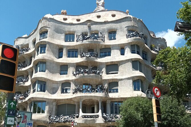Barcelona Highlights Bike Tour - El Born streets and the layers under the surface