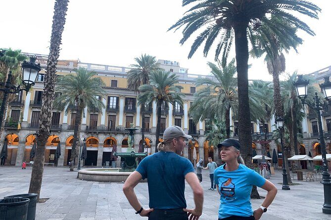 Barcelona Highlights Running Tour - Barri Gòtic, Plaça Reial, and the Cathedral area