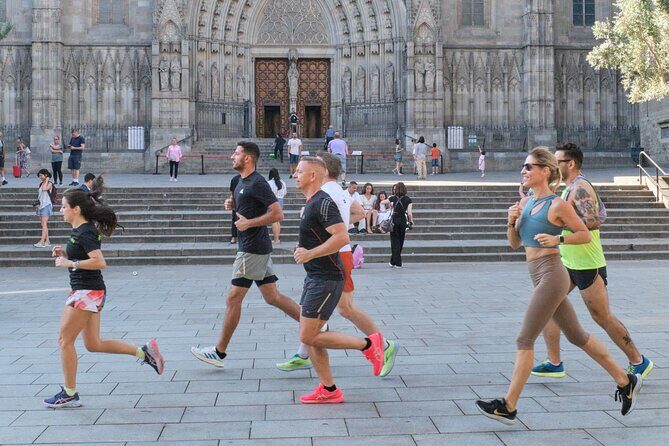 Barcelona Highlights Running Tour - La Sagrada Familia and the Gaudí rhythm