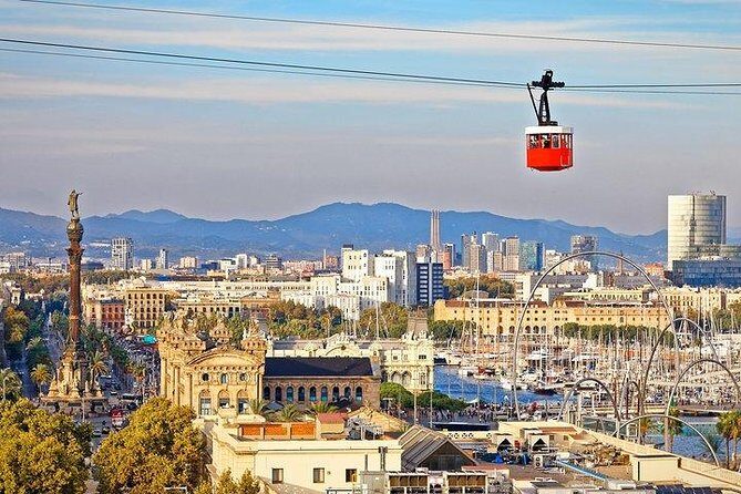 Barcelona Highlights & Secrets Private Tour with Tapa & Drink - Barcelona Cathedral and the Cloister Option