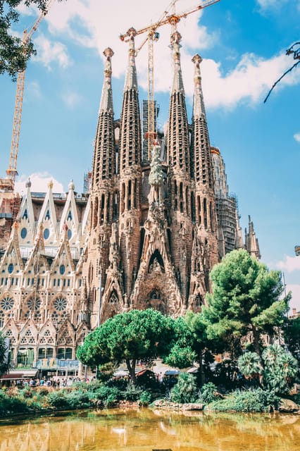 Barcelona Highlights: The Best of Gaudi On Segway - Gothic Quarter glides: Roman walls, tight lanes, and fast photo stops