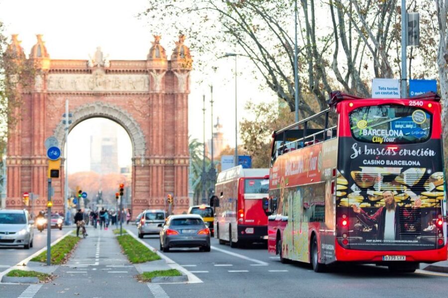 Barcelona: Hop-On Hop-Off Bus and Moco Museum Ticket - How to Plan Your Day So It Feels Like a Win