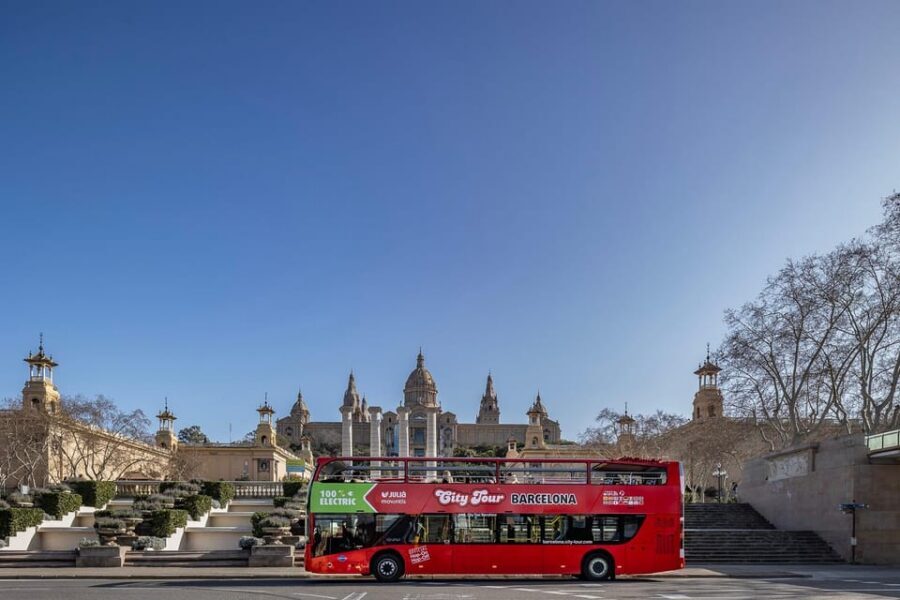 Barcelona: Hop-On Hop-Off Bus and Moco Museum Ticket - Moco Museum at Carrer de Montcada: When Modern Art Meets a Handy Bus Connection