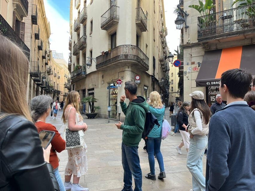 Barcelona: Local Market & Street Food Walking Tour - What to bring, and what to plan around on the walk