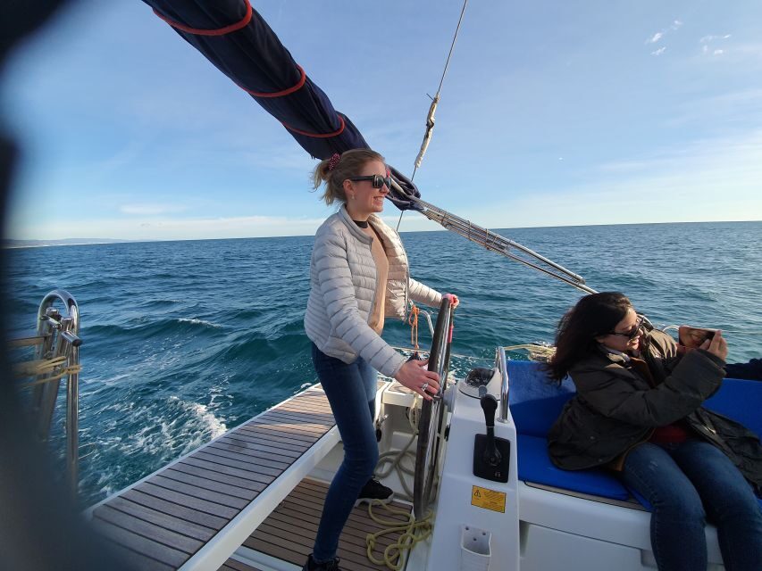 Barcelona: Luxury Private Sunset Yacht Cruise - Key things that make this sunset yacht cruise worth it