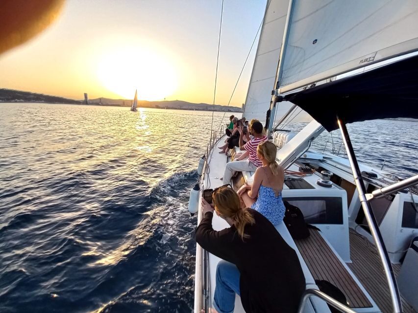 Barcelona: Luxury Private Sunset Yacht Cruise - Getting to Moll de la Marina 12 and finding Amaris