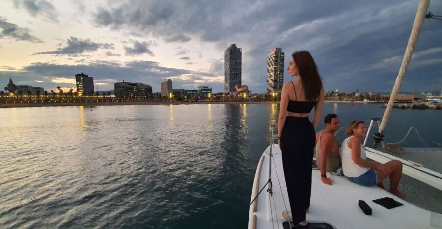 Barcelona: Luxury Private Sunset Yacht Cruise - Sagrada Familia from the sea: a different kind of wow
