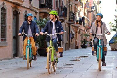 Barcelona: Montjuic Hill E-Bike Tour - Port Vell and Columbus: the old harbor meets modern waterfront