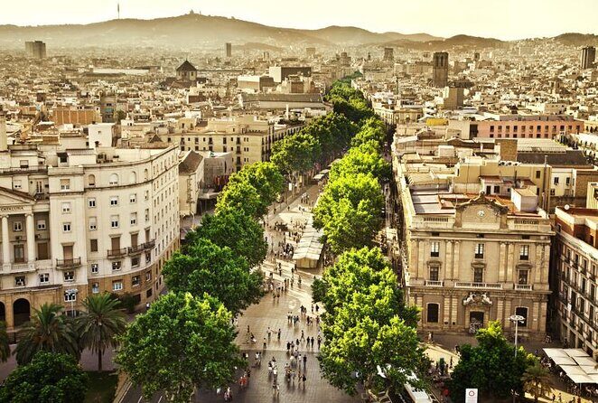 Barcelona Old Town Night Small Group Tour with Tapas & Flamenco - Key Things I’d Bet on