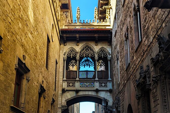 Barcelona Old Town Private Tour: Past and Present - Santa Maria del Mar: a 14th-century cathedral with modern fan appeal