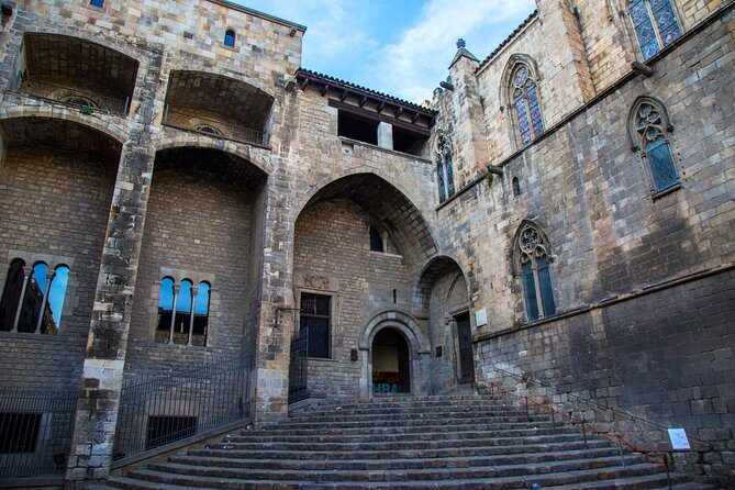 Barcelona Old Town Private Walking Tour - Plaça de Sant Jaume and the Generalitat Building: Modern Catalan Identity