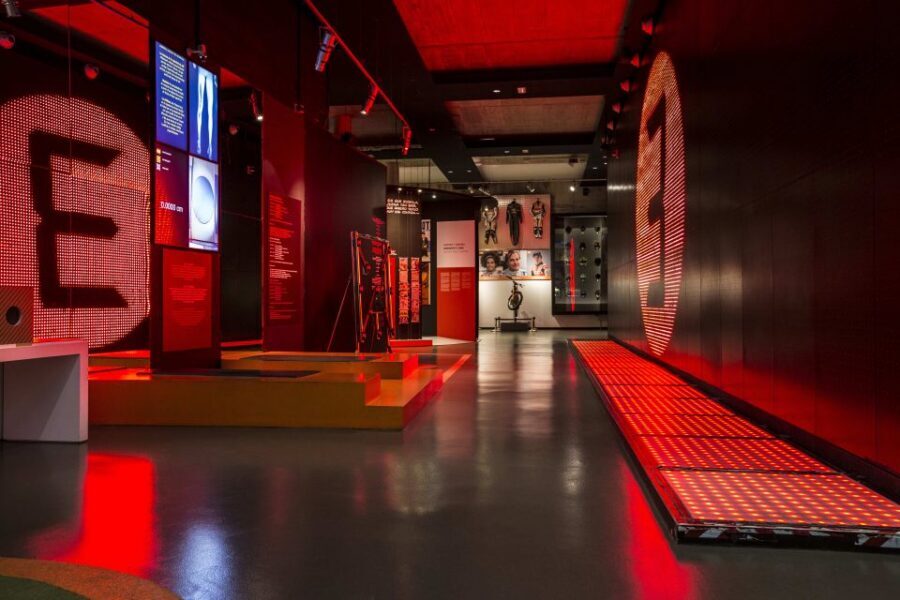 Barcelona: Olympic and Sport Museum – Sports Experience - Paralympic history: learning through real sport categories