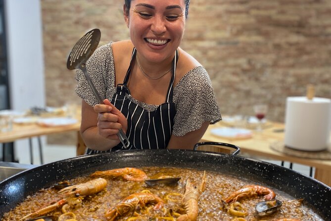 Barcelona Paella Cooking Class & Boqueria & Hofmann-Trained Chefs - Should You Book This Barcelona Paella and Boqueria Class?
