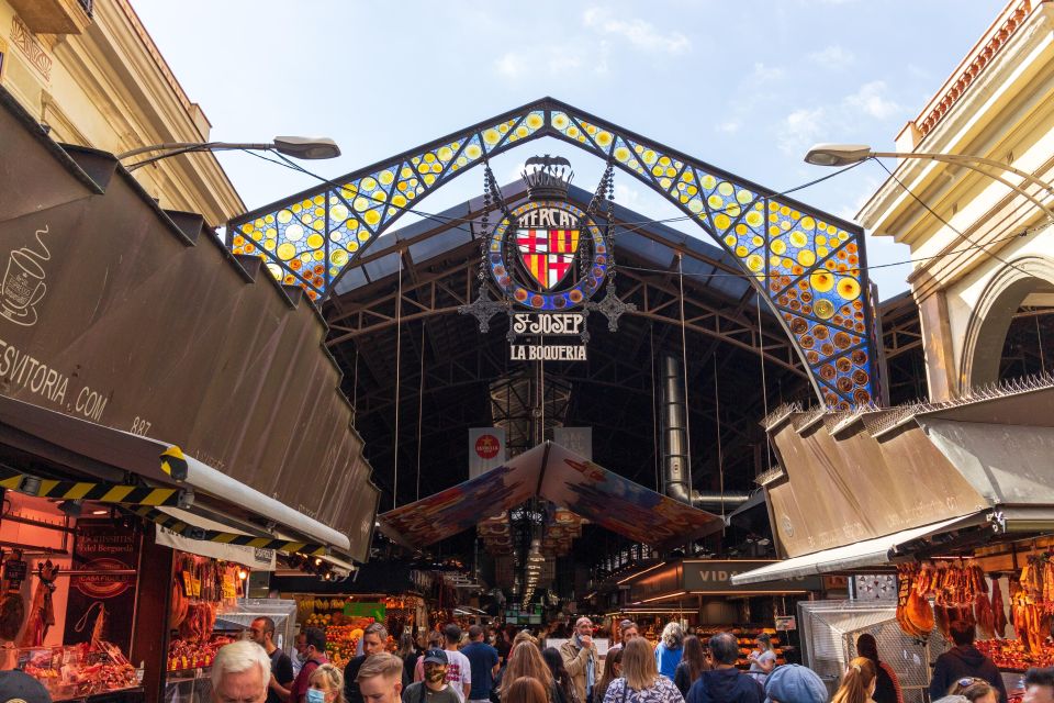 Barcelona: Paella Cooking Class with Market Visit and More - The small-group advantage (and what it means for you)