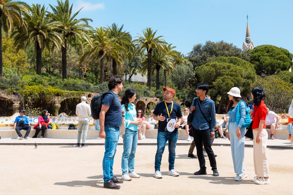 Barcelona: Park Güell Guided Tour with Fast-Track Access - The 75-minute guided walk: what you cover and why it works