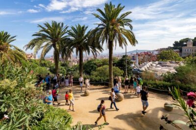 Barcelona: Park Guell Guided Tour with Skip-the-Line Entry - The One-Hour Guided Walk: How the Park’s Best Parts Get Your Attention Fast