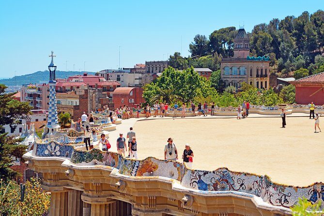 Barcelona: Park Guell Guided Tour with Skip the Line Ticket - Why Park Güell Feels Different With a Real Guide