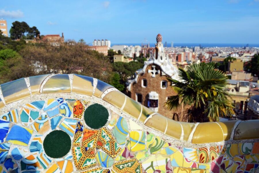 Barcelona & Park Güell: Private Half-Day Tour with Pickup - Park Güell Without the Ticket Line: Time for Mosaics and Views