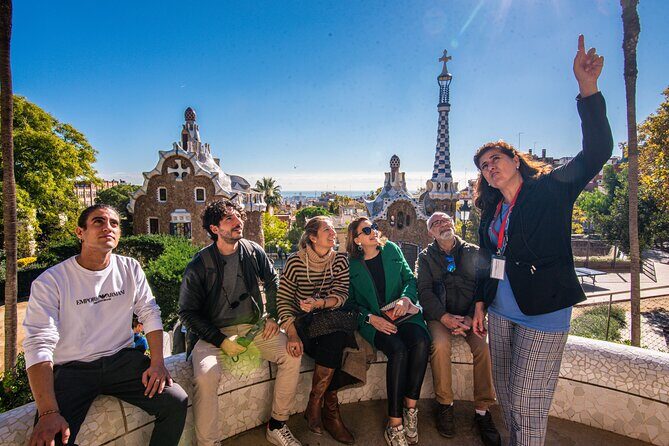 Barcelona: Park Guell Small Guided Tour & Skip the Line Ticket - Who this tour fits best (and who might skip it)