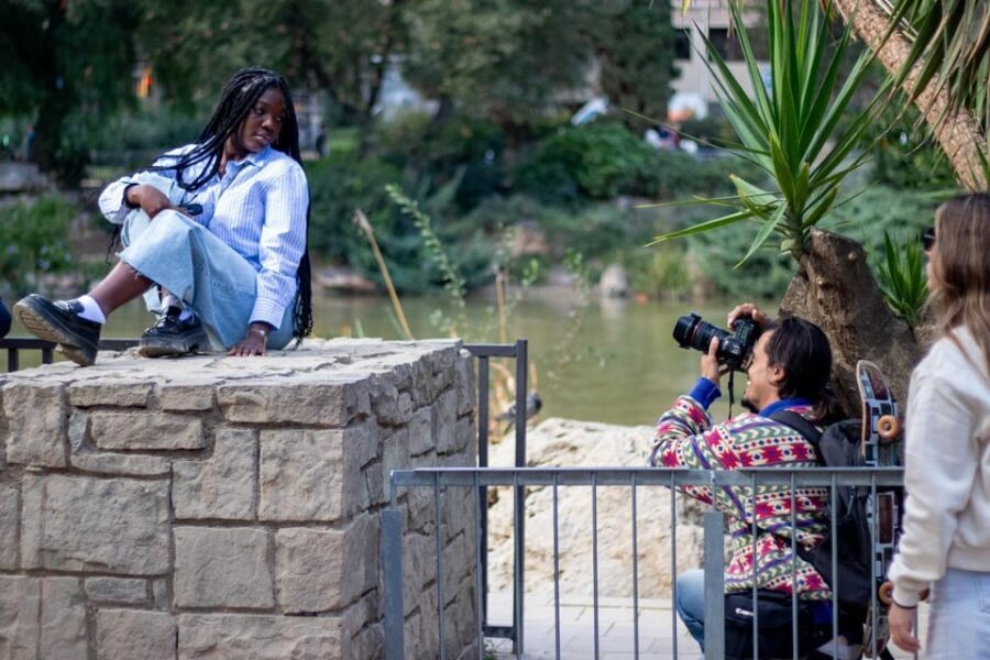 Barcelona: Photographic Madness at Barceloneta Beach - Price check: $46 per group and what that means in real value