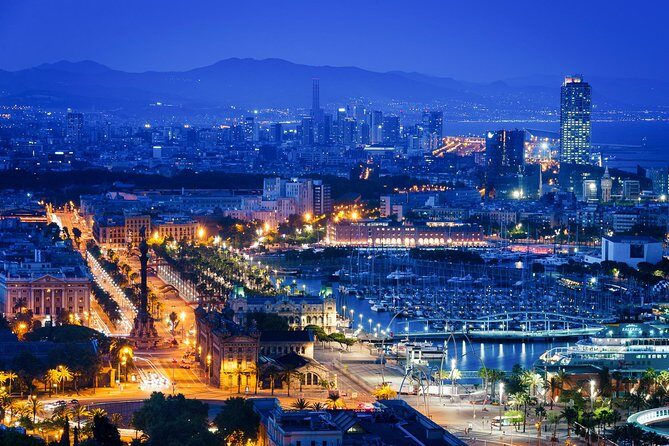 Barcelona Photography Masterclass - Private Photography Lesson - Night photography section: switching mindset from daylight rules