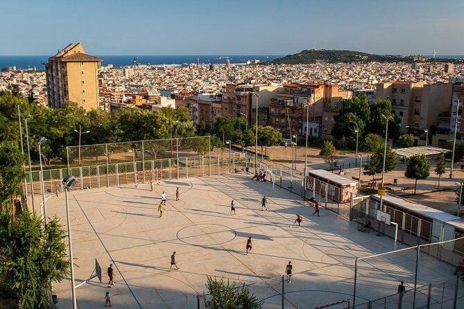 Barcelona Photography Masterclass - Private Photography Lesson - Where we start: Plaça de Catalunya as your “camera reset”